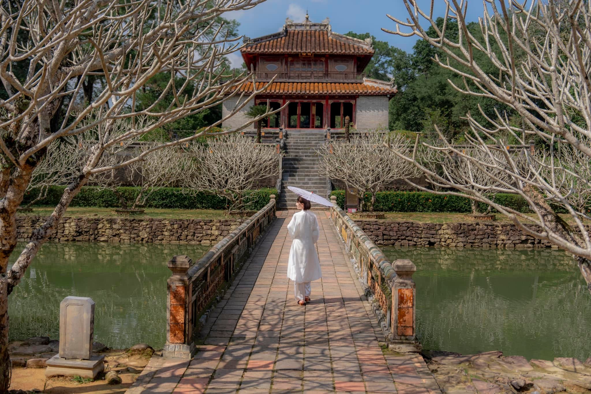 Check-in trên hồ Trừng Minh